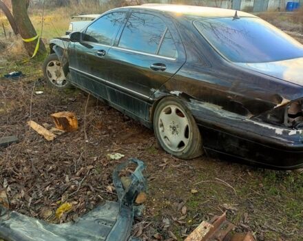 Чорний Мерседес С Клас, об'ємом двигуна 0.35 л та пробігом 170 тис. км за 2500 $, фото 3 на Automoto.ua