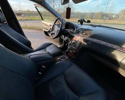 Черный Мерседес С Класс, объемом двигателя 3.72 л и пробегом 390 тыс. км за 5600 $, фото 20 на Automoto.ua