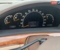 Чорний Мерседес С Клас, об'ємом двигуна 4 л та пробігом 306 тис. км за 5600 $, фото 21 на Automoto.ua