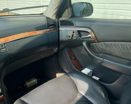 Мерседес С Класс 2003 в Снятине на Automoto.ua Черный Мерседес С Класс, объемом двигателя 3.22 л и пробегом 430 тыс. км за 7600 $, фото 11 на Automoto.ua