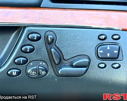 Черный Мерседес С Класс, объемом двигателя 5 л и пробегом 200 тыс. км за 4999 $, фото 9 на Automoto.ua