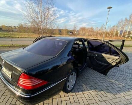 Черный Мерседес С Класс, объемом двигателя 3.72 л и пробегом 390 тыс. км за 5600 $, фото 5 на Automoto.ua