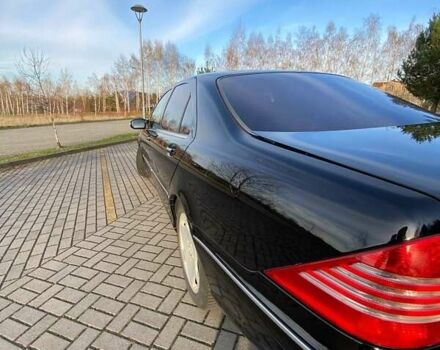 Черный Мерседес С Класс, объемом двигателя 3.72 л и пробегом 390 тыс. км за 5600 $, фото 8 на Automoto.ua