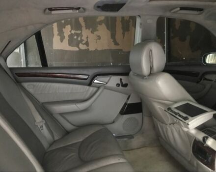 Чорний Мерседес С Клас, об'ємом двигуна 5 л та пробігом 350 тис. км за 4500 $, фото 6 на Automoto.ua