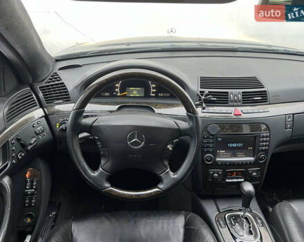 Чорний Мерседес С Клас, об'ємом двигуна 4 л та пробігом 372 тис. км за 3500 $, фото 21 на Automoto.ua