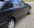 Черный Мерседес С Класс, объемом двигателя 4 л и пробегом 530 тыс. км за 4444 $, фото 9 на Automoto.ua