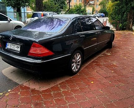 Черный Мерседес С Класс, объемом двигателя 5 л и пробегом 316 тыс. км за 6750 $, фото 1 на Automoto.ua