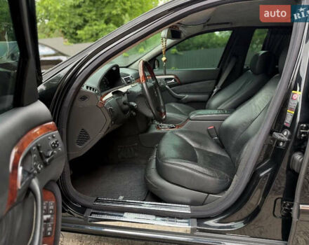 Мерседес С Клас 2003 у Івано-Франківську на Automoto.ua Чорний Мерседес С Клас, об'ємом двигуна 5.51 л та пробігом 112 тис. км за 13999 $, фото 6 на Automoto.ua