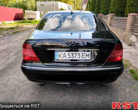 Черный Мерседес С Класс, объемом двигателя 3.2 л и пробегом 238 тыс. км за 6700 $, фото 5 на Automoto.ua