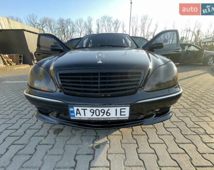 Черный Мерседес С Класс, объемом двигателя 5 л и пробегом 400 тыс. км за 4799 $, фото 35 на Automoto.ua
