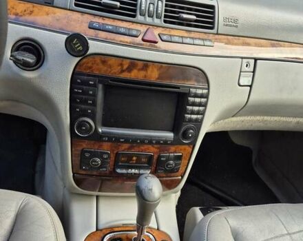 Черный Мерседес С Класс, объемом двигателя 3.2 л и пробегом 350 тыс. км за 6900 $, фото 3 на Automoto.ua