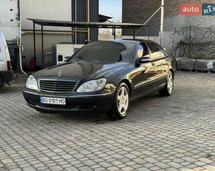 Черный Мерседес С Класс, объемом двигателя 5 л и пробегом 285 тыс. км за 7999 $, фото 2 на Automoto.ua