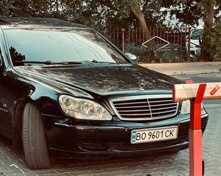 Черный Мерседес С Класс, объемом двигателя 5 л и пробегом 300 тыс. км за 7000 $, фото 4 на Automoto.ua