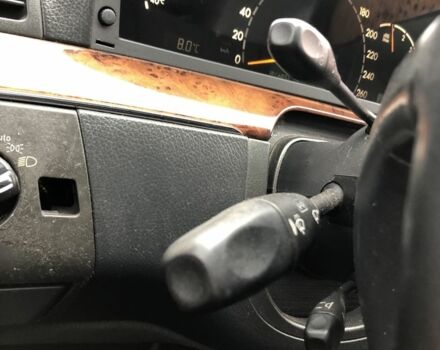 Мерседес С Класс 2004 в Луцке на Automoto.ua Черный Мерседес С Класс, объемом двигателя 3.2 л и пробегом 335 тыс. км за 7500 $, фото 12 на Automoto.ua