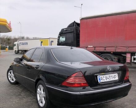 Мерседес С Класс 2004 в Луцке на Automoto.ua Черный Мерседес С Класс, объемом двигателя 3.2 л и пробегом 335 тыс. км за 7500 $, фото 3 на Automoto.ua