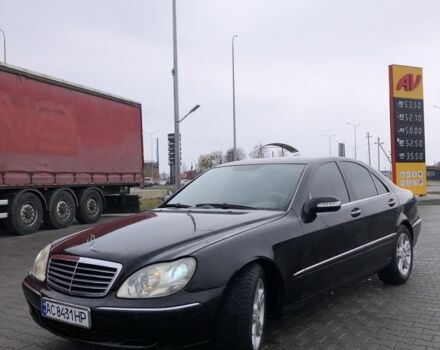 Мерседес С Класс 2004 в Луцке на Automoto.ua Черный Мерседес С Класс, объемом двигателя 3.2 л и пробегом 335 тыс. км за 7500 $, фото 2 на Automoto.ua