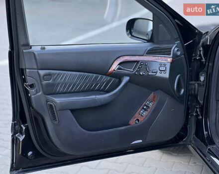 Черный Мерседес С Класс, объемом двигателя 5 л и пробегом 413 тыс. км за 7500 $, фото 34 на Automoto.ua