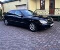 Черный Мерседес С Класс, объемом двигателя 3.7 л и пробегом 380 тыс. км за 9100 $, фото 1 на Automoto.ua