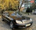 Черный Мерседес С Класс, объемом двигателя 5.51 л и пробегом 280 тыс. км за 12000 $, фото 1 на Automoto.ua