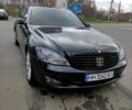 Черный Мерседес С Класс, объемом двигателя 3.5 л и пробегом 200 тыс. км за 12000 $, фото 3 на Automoto.ua
