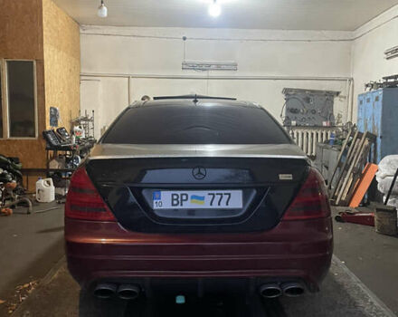 Черный Мерседес С Класс, объемом двигателя 5.46 л и пробегом 419 тыс. км за 11999 $, фото 3 на Automoto.ua