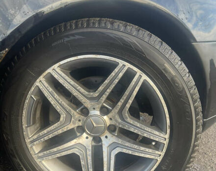 Черный Мерседес С Класс, объемом двигателя 3.72 л и пробегом 313 тыс. км за 4900 $, фото 7 на Automoto.ua