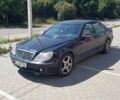 Черный Мерседес С Класс, объемом двигателя 5 л и пробегом 409 тыс. км за 5406 $, фото 1 на Automoto.ua