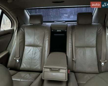 Черный Мерседес С Класс, объемом двигателя 3.5 л и пробегом 300 тыс. км за 6999 $, фото 19 на Automoto.ua