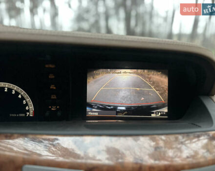 Черный Мерседес С Класс, объемом двигателя 3.5 л и пробегом 300 тыс. км за 6999 $, фото 16 на Automoto.ua