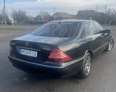 Черный Мерседес С Класс, объемом двигателя 3.72 л и пробегом 313 тыс. км за 4900 $, фото 5 на Automoto.ua