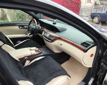 Чорний Мерседес С Клас, об'ємом двигуна 3.5 л та пробігом 207 тис. км за 8999 $, фото 20 на Automoto.ua