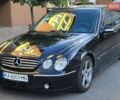 Черный Мерседес С Класс, объемом двигателя 5 л и пробегом 260 тыс. км за 8500 $, фото 1 на Automoto.ua