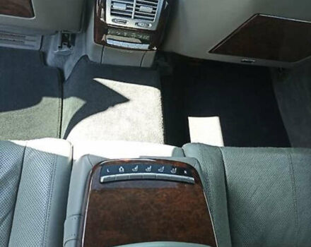 Чорний Мерседес С Клас, об'ємом двигуна 5.5 л та пробігом 298 тис. км за 11999 $, фото 11 на Automoto.ua