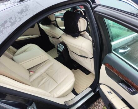 Чорний Мерседес С Клас, об'ємом двигуна 3.5 л та пробігом 207 тис. км за 8999 $, фото 23 на Automoto.ua