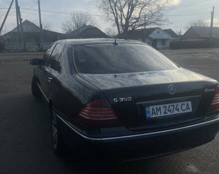 Черный Мерседес С Класс, объемом двигателя 3.72 л и пробегом 313 тыс. км за 4900 $, фото 3 на Automoto.ua