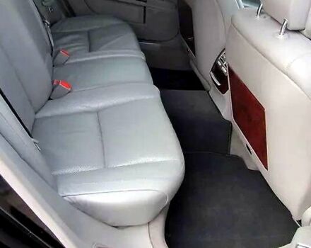 Черный Мерседес С Класс, объемом двигателя 5.5 л и пробегом 298 тыс. км за 11999 $, фото 12 на Automoto.ua