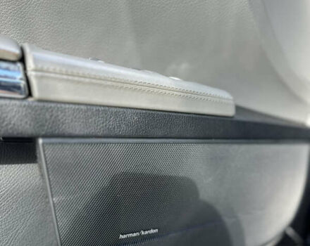 Черный Мерседес С Класс, объемом двигателя 5.5 л и пробегом 299 тыс. км за 9500 $, фото 28 на Automoto.ua