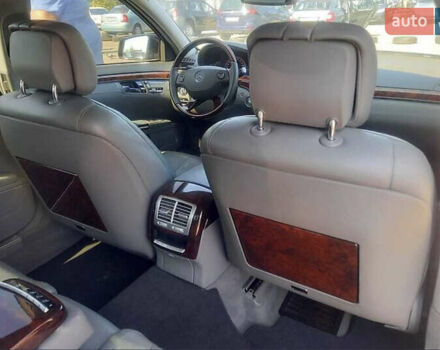 Чорний Мерседес С Клас, об'ємом двигуна 5.5 л та пробігом 298 тис. км за 11999 $, фото 8 на Automoto.ua