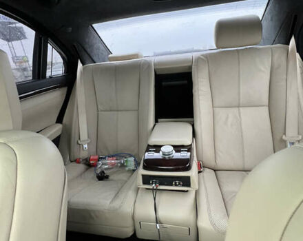 Черный Мерседес С Класс, объемом двигателя 5.5 л и пробегом 248 тыс. км за 13100 $, фото 28 на Automoto.ua