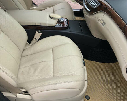 Черный Мерседес С Класс, объемом двигателя 3.5 л и пробегом 390 тыс. км за 11500 $, фото 36 на Automoto.ua