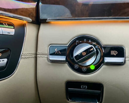 Черный Мерседес С Класс, объемом двигателя 5.51 л и пробегом 215 тыс. км за 12499 $, фото 87 на Automoto.ua