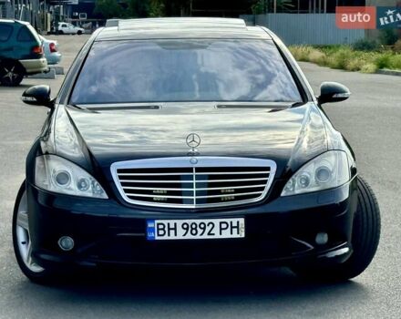 Чорний Мерседес С Клас, об'ємом двигуна 5.46 л та пробігом 241 тис. км за 9999 $, фото 22 на Automoto.ua