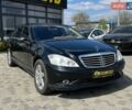 Черный Мерседес С Класс, объемом двигателя 3.5 л и пробегом 276 тыс. км за 9999 $, фото 1 на Automoto.ua