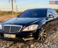 Черный Мерседес С Класс, объемом двигателя 5.51 л и пробегом 215 тыс. км за 12499 $, фото 7 на Automoto.ua