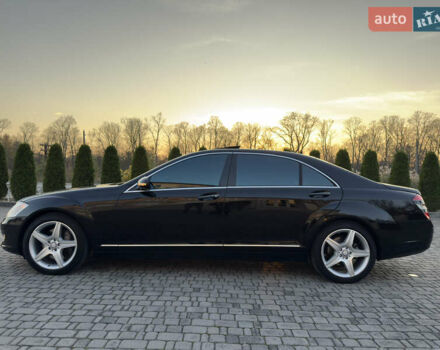 Чорний Мерседес С Клас, об'ємом двигуна 5.46 л та пробігом 224 тис. км за 11200 $, фото 53 на Automoto.ua