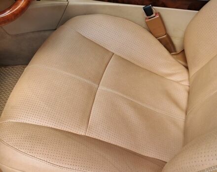 Чорний Мерседес С Клас, об'ємом двигуна 3 л та пробігом 360 тис. км за 11000 $, фото 1 на Automoto.ua