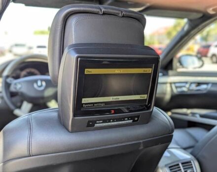 Черный Мерседес С Класс, объемом двигателя 5.5 л и пробегом 217 тыс. км за 10999 $, фото 21 на Automoto.ua