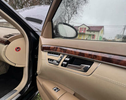 Черный Мерседес С Класс, объемом двигателя 5.46 л и пробегом 241 тыс. км за 5999 $, фото 22 на Automoto.ua