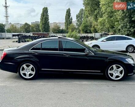 Чорний Мерседес С Клас, об'ємом двигуна 5.46 л та пробігом 241 тис. км за 9999 $, фото 1 на Automoto.ua