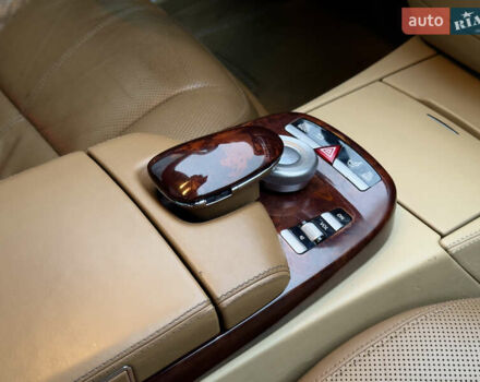 Чорний Мерседес С Клас, об'ємом двигуна 5.51 л та пробігом 193 тис. км за 12700 $, фото 53 на Automoto.ua